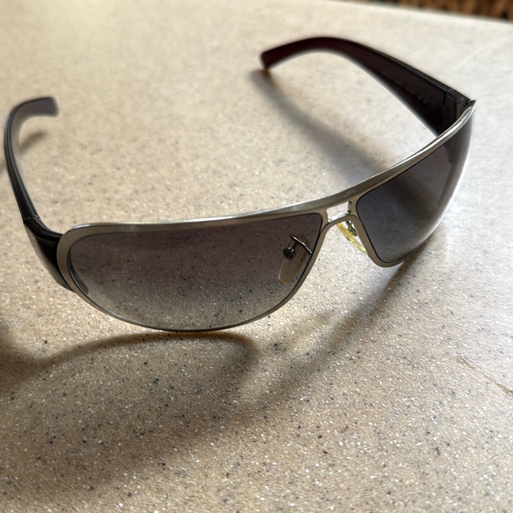 Prada SPR 70G-A. Sunglasses.